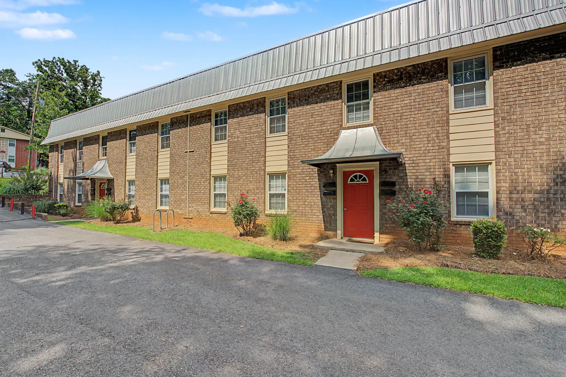 04 Exterior Entrance