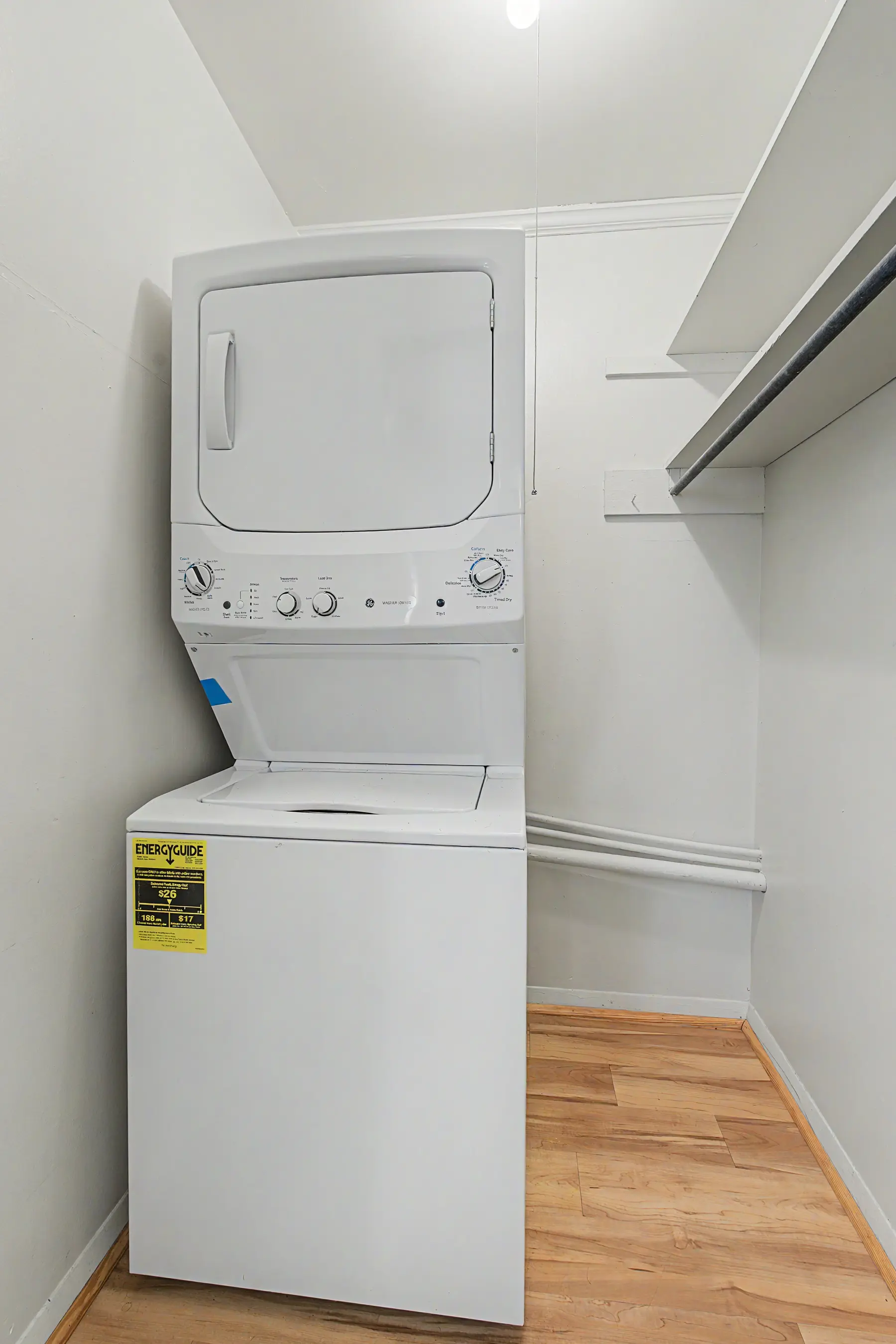 16 Interior In Unit Laundry