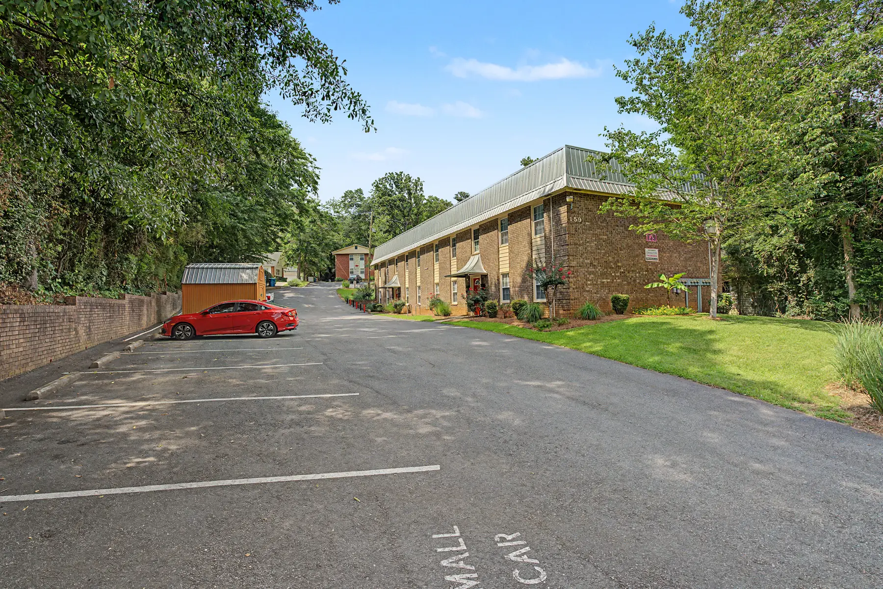 18 Site Parking Court