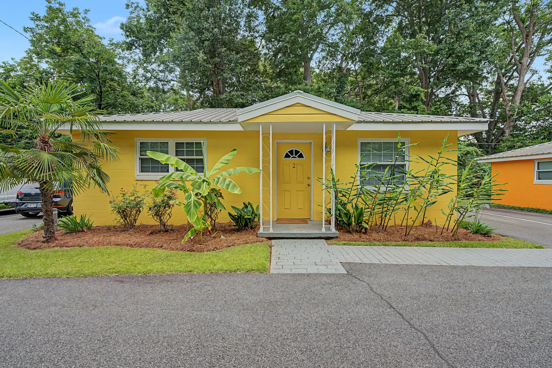 05 Yellow Cottage Front